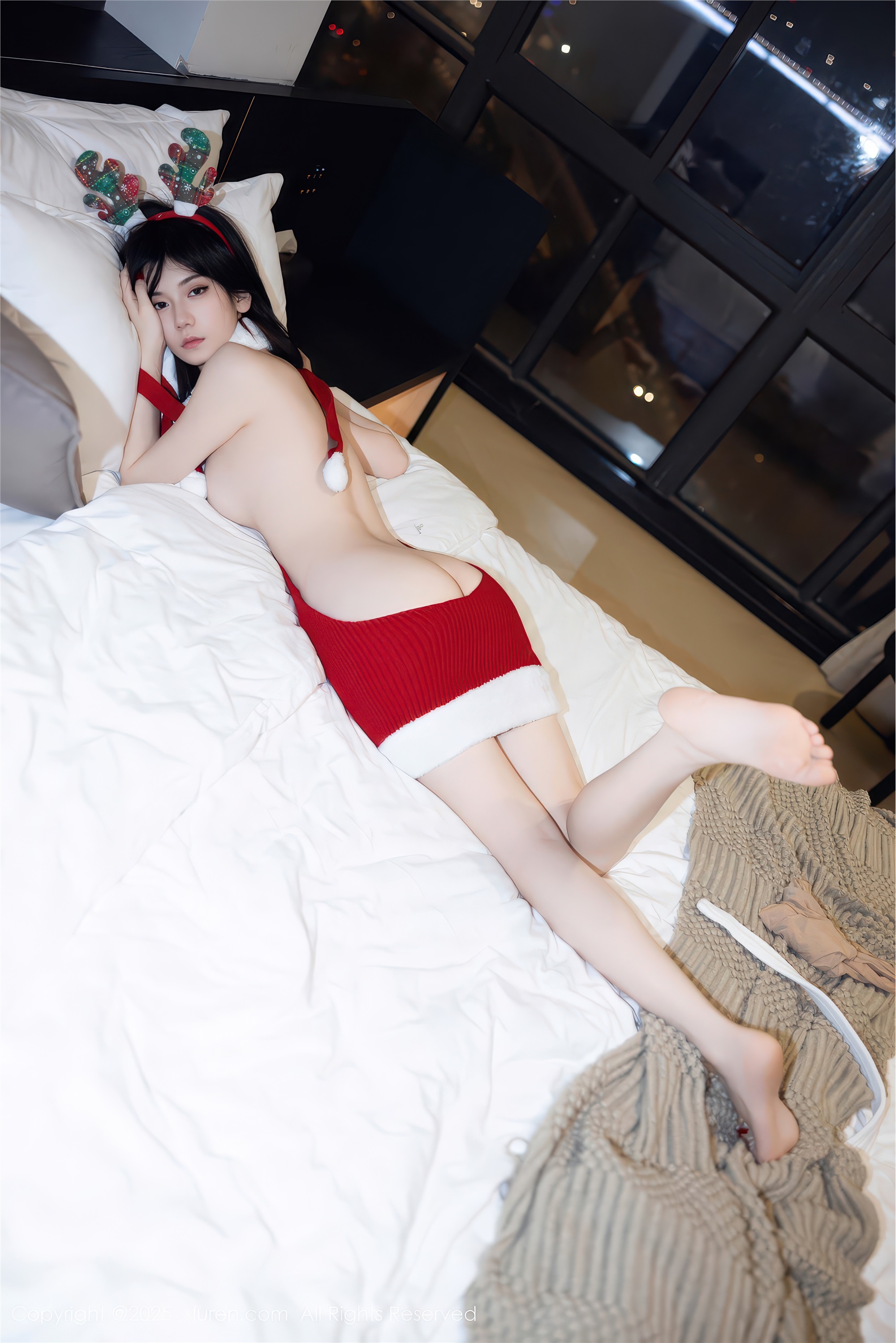 Xiuren秀人网 2025.12.25 NO.11158 凌七七